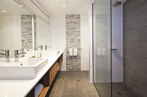 BEST WESTERN PLUS Ballarat Suites - Accommodation Sunshine Coast 1
