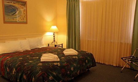 Bayview Apartments - Accommodation Sunshine Coast 2