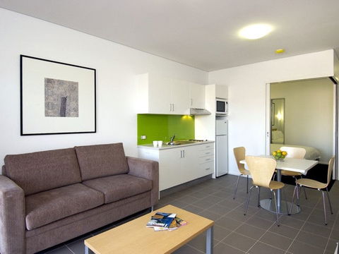 Majestic Oasis Apartments - Accommodation Sunshine Coast 1