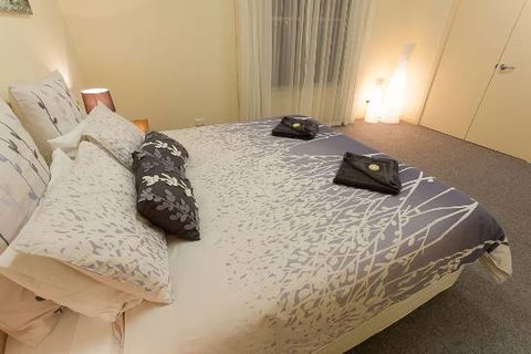 Port Lincoln Foreshore Apartments - Accommodation Sunshine Coast 4