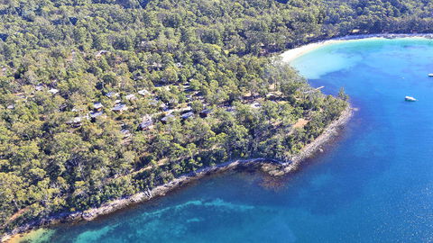 Stewarts Bay Lodge - Accommodation Sunshine Coast 0