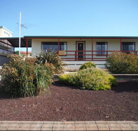 Kenny's Retreat - Accommodation Sunshine Coast