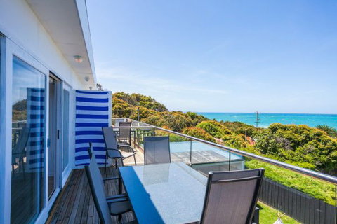 Lorne Beach Accom - Accommodation Sunshine Coast 0