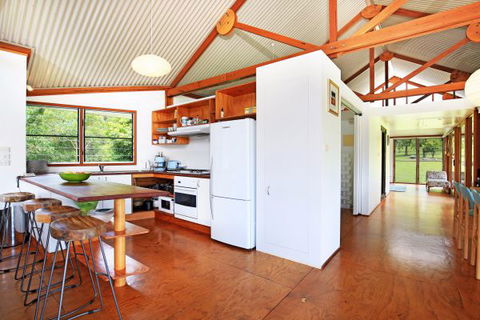 Tara - Accommodation Sunshine Coast 2
