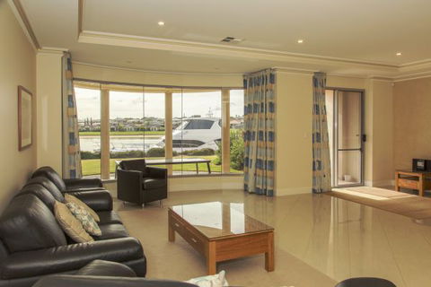 Monterey Waters 27B - Accommodation Sunshine Coast 0