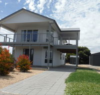 Wellington - Accommodation Sunshine Coast