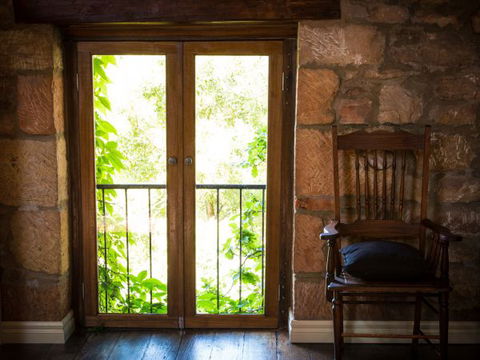 Farm Pod At Twamley Farm - Accommodation Sunshine Coast 2