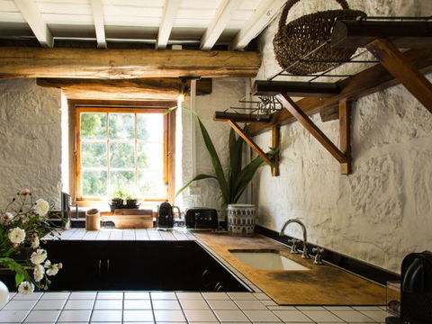 Farm Pod At Twamley Farm - Accommodation Sunshine Coast 6