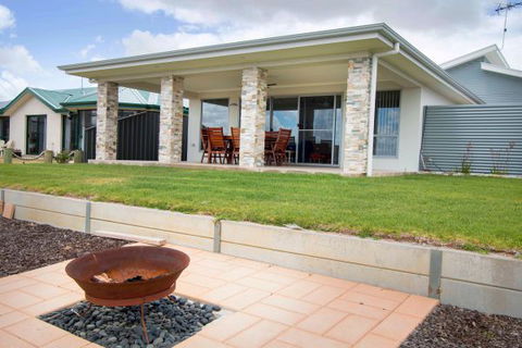 Brock's Base Wellington East - Accommodation Sunshine Coast 4