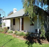 Cameron's Cottage - Accommodation Sunshine Coast