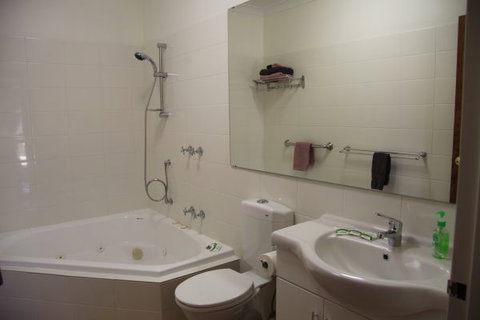 Coranda Lodge B And B - Accommodation Sunshine Coast 2