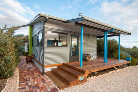 Coorong Cabins - Accommodation Sunshine Coast 1