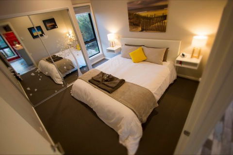 Coorong Cabins - Accommodation Sunshine Coast 3