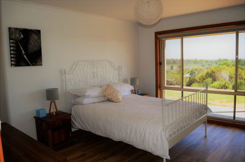 Coongalena View - Accommodation Sunshine Coast 6