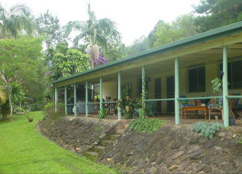 Crofton's Retreat - Accommodation Sunshine Coast 0