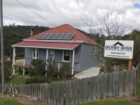 Derby Digs Cottage - Accommodation Sunshine Coast 0