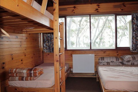 Edski Lodge - Accommodation Sunshine Coast 1