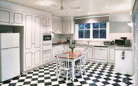 Fairbank House - Accommodation Sunshine Coast 4