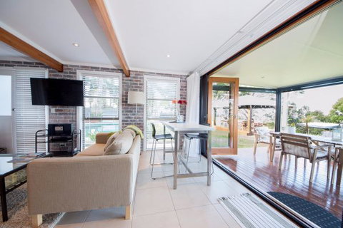 Just Heaven Mountain Retreat - Accommodation Sunshine Coast 9