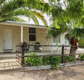 Milk Honey House - Accommodation Sunshine Coast
