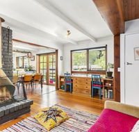 Ocean Groovers Getaway - Accommodation Sunshine Coast