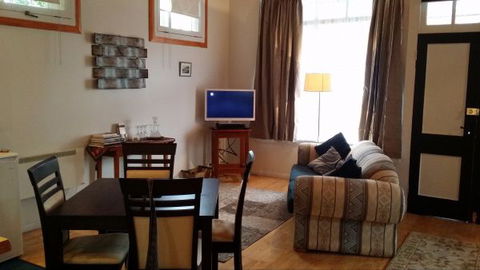 Olivia's Suite - Accommodation Sunshine Coast 2