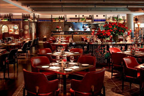 QT Melbourne - Accommodation Sunshine Coast 1