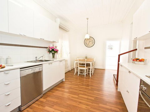 Queen's Cottage Barossa Valley - Accommodation Sunshine Coast 4