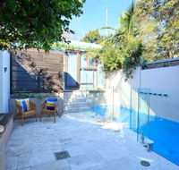 Queens Park Beach House - Accommodation Sunshine Coast