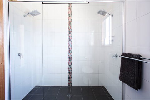 RED FIN Part Of BLUE FIN HOLIDAY HOMES - Accommodation Sunshine Coast 8