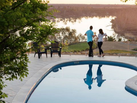 Rilli Retreat - Accommodation Sunshine Coast 0
