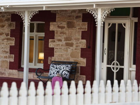 Rilli Retreat - Accommodation Sunshine Coast 1