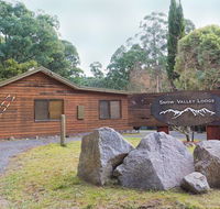 Snow Valley Lodge - Accommodation Sunshine Coast