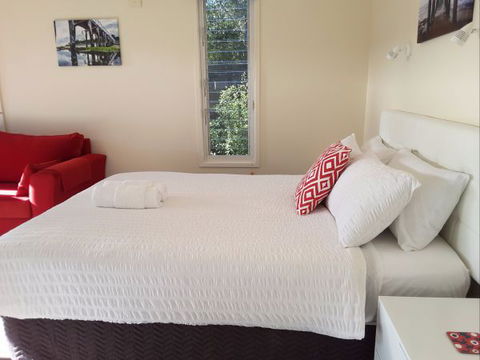 Springtide Studio Apartments - Accommodation Sunshine Coast 1