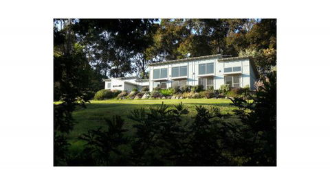 Tilba Coastal Retreat - Accommodation Sunshine Coast 1