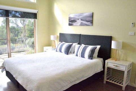 Tilba Coastal Retreat - Accommodation Sunshine Coast 3