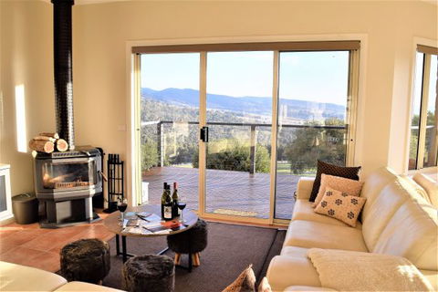 Wild Dog Rise - Accommodation Sunshine Coast 1