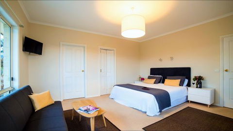 Wild Dog Rise - Accommodation Sunshine Coast 3