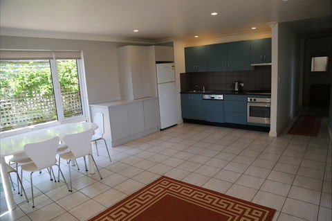 A Beach House Near Manly Two - Accommodation Sunshine Coast 2