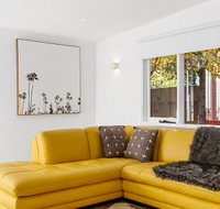 Colonial Hampdens - Accommodation Sunshine Coast