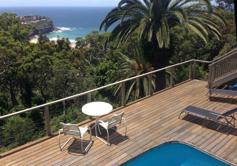 Avalon Horizons - Accommodation Sunshine Coast 0