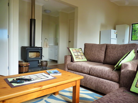 Bellthorpe Stays - Nature's Retreat - Accommodation Sunshine Coast 3