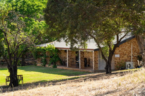 Blickinstal Barossa Valley Retreat - Accommodation Sunshine Coast 5