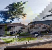 Chrissie's Palace - Accommodation Sunshine Coast