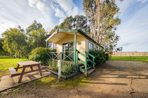 Eildon Riverside Holiday Park - Accommodation Sunshine Coast 4
