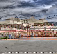 Ganmain Hotel - Accommodation Sunshine Coast