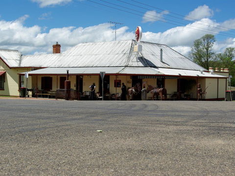 Royal Hotel Dalton - Accommodation Sunshine Coast 0