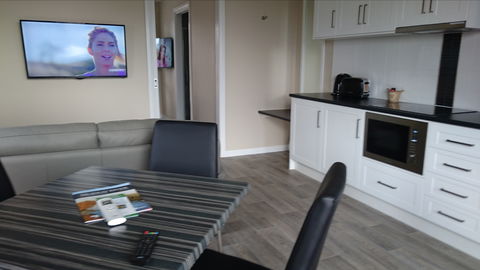 Murray Bridge Tourist Park - Accommodation Sunshine Coast 0