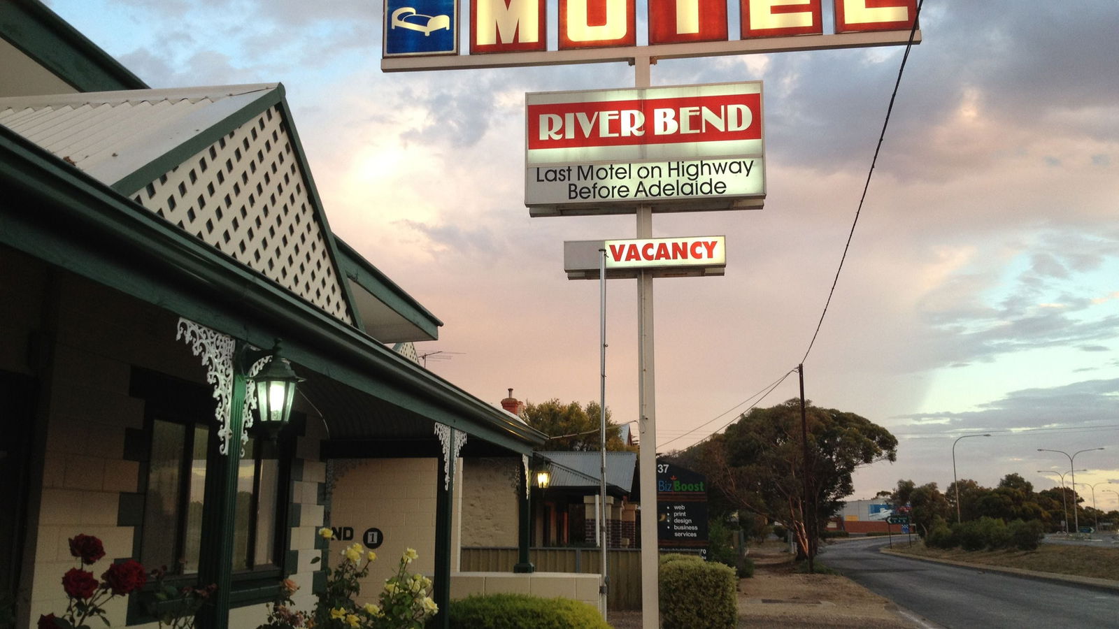 The Riverland And Murraylands SA Accommodation Sunshine Coast