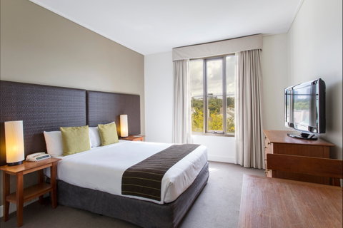 Mantra On Jolimont - Accommodation Sunshine Coast 6